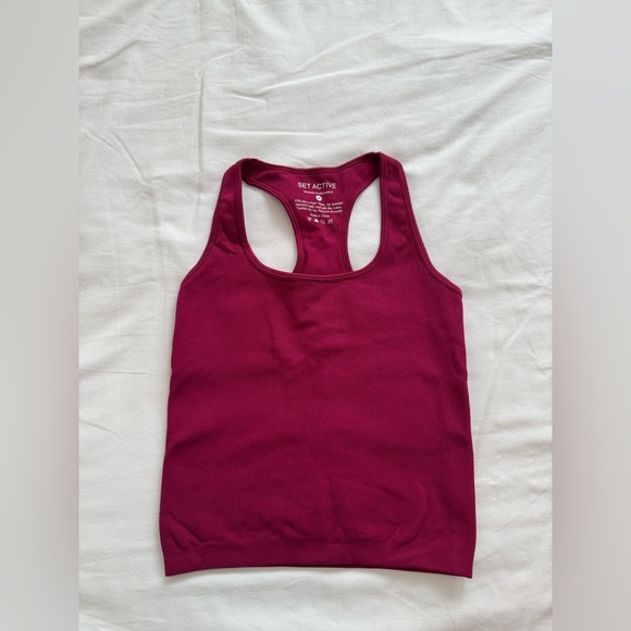 SET Active Deep Red Ribbed Tank - Picture 1 of 3